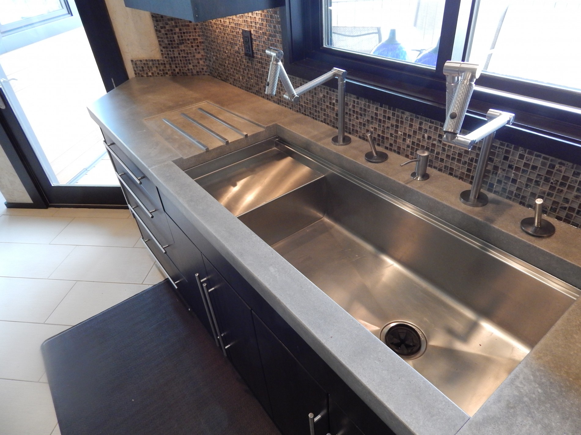 33 x 6 kitchen sink