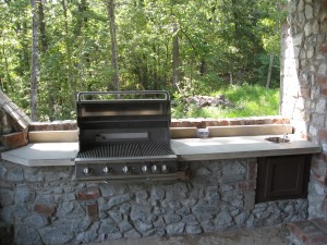 outdoor kitchen grill in concrete